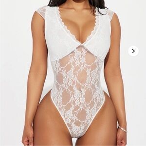 Fashion Nova lace bodysuit